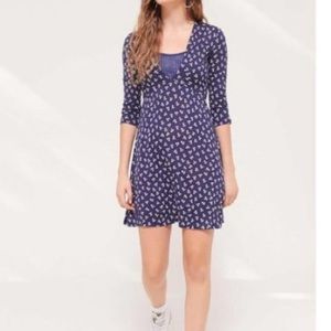 URBAN OUTFITTERS VISCOUS DRESS SIZE S